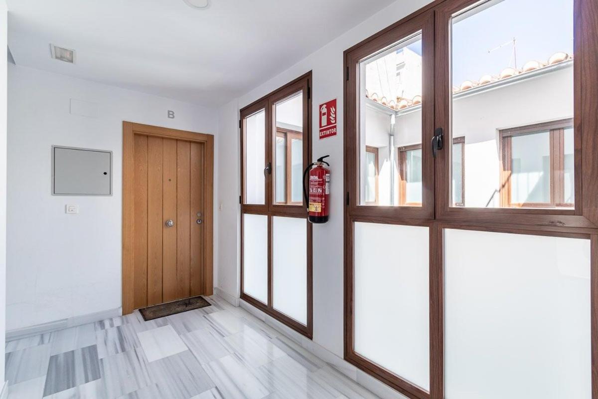 3 Bedroom Elegant & Cozy City Centre Granada Exterior photo